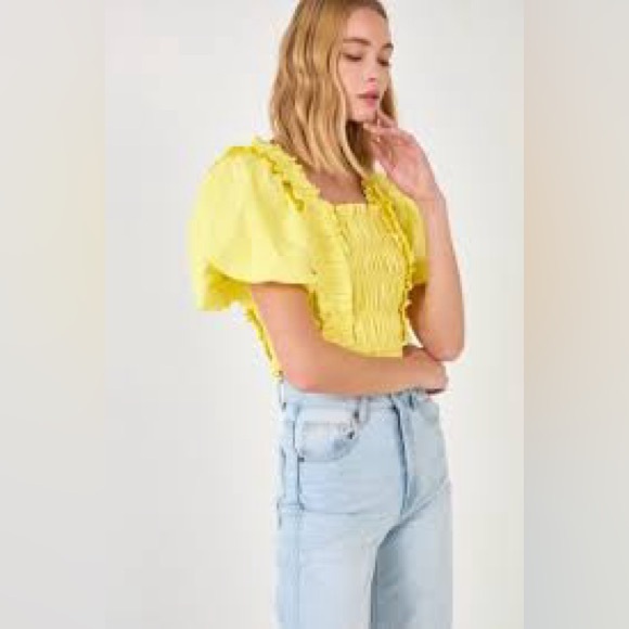 ENDLESS ROSE Smocked Puff Sleeve Top In Yellow - Picture 3 of 7